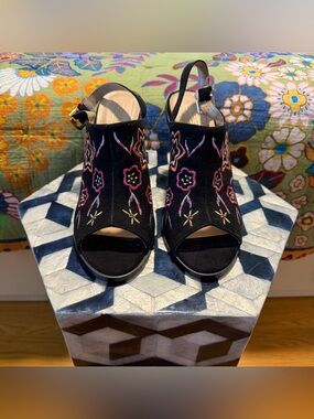 Yoki Embroidered Black Peep-Toe Slingback Mule